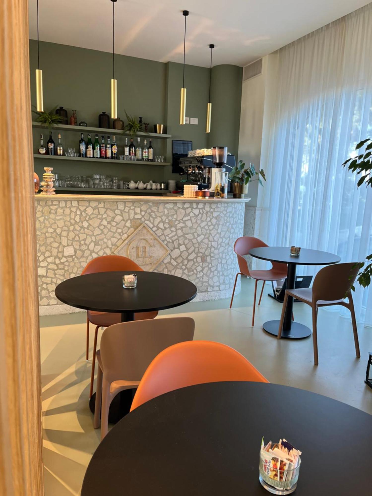 卡皮托酒店 滨海库普拉 外观 照片